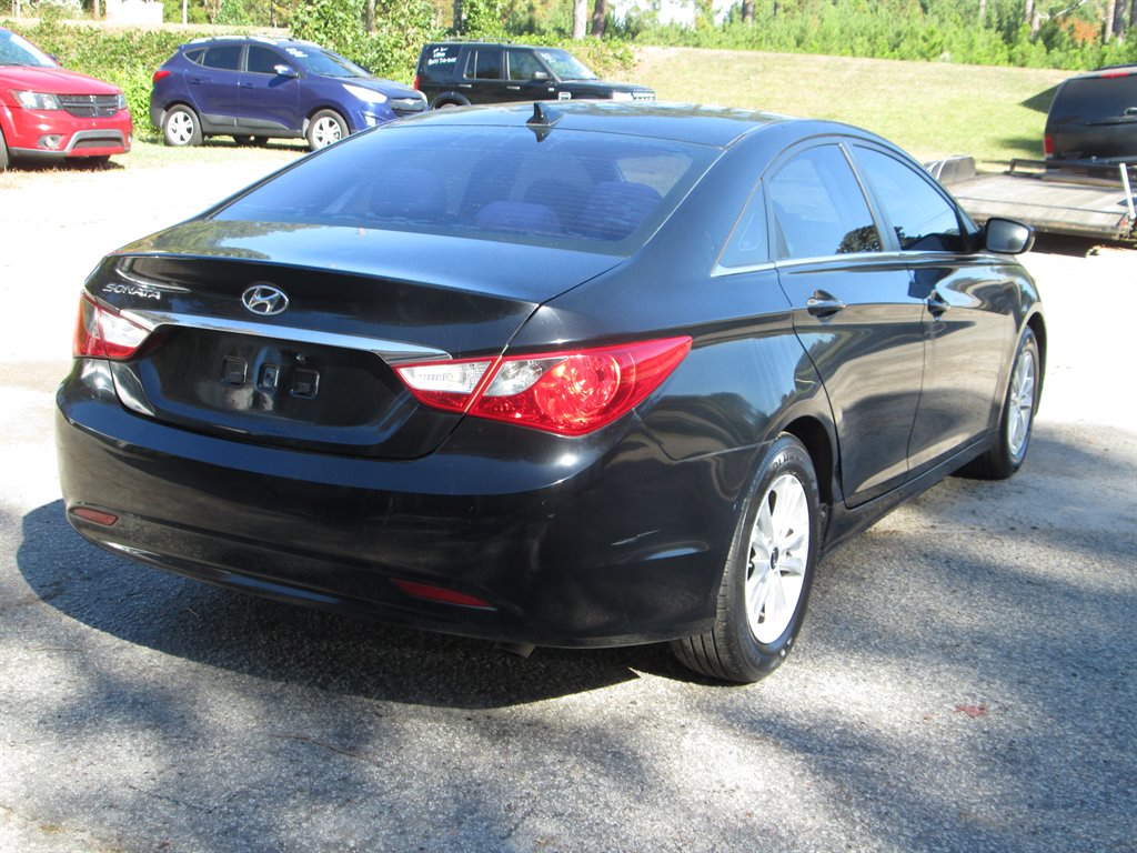 2013 Hyundai Sonata GLS photo 4