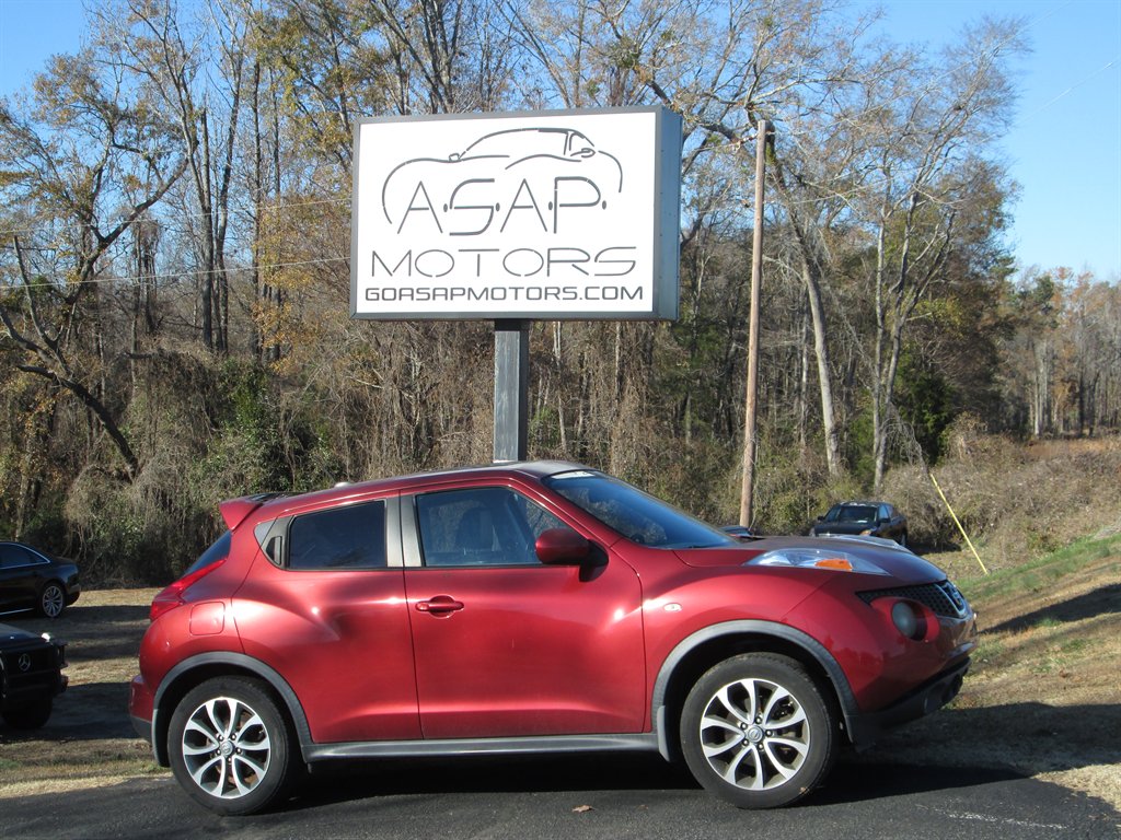 2012 Nissan JUKE SL's photo