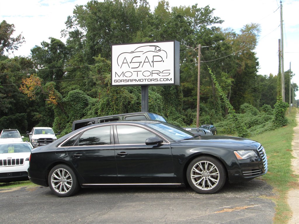 2011 Audi A8