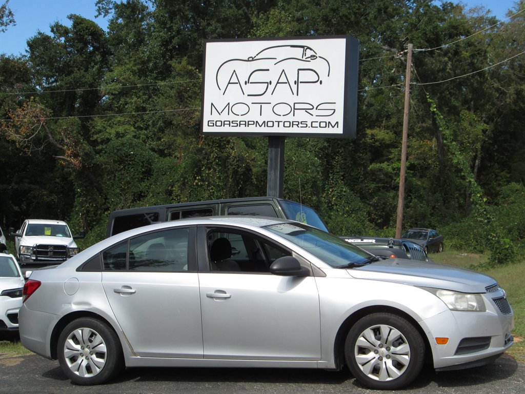 2013 Chevrolet Cruze LS