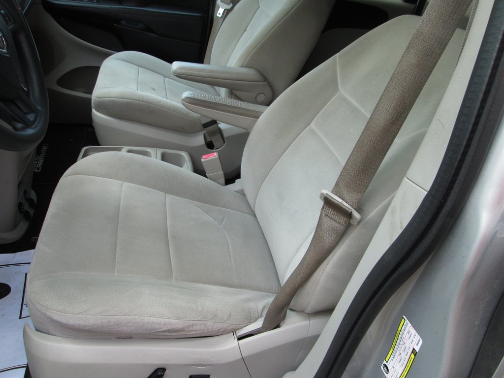 2011 Dodge Grand Caravan Express - Photo 8
